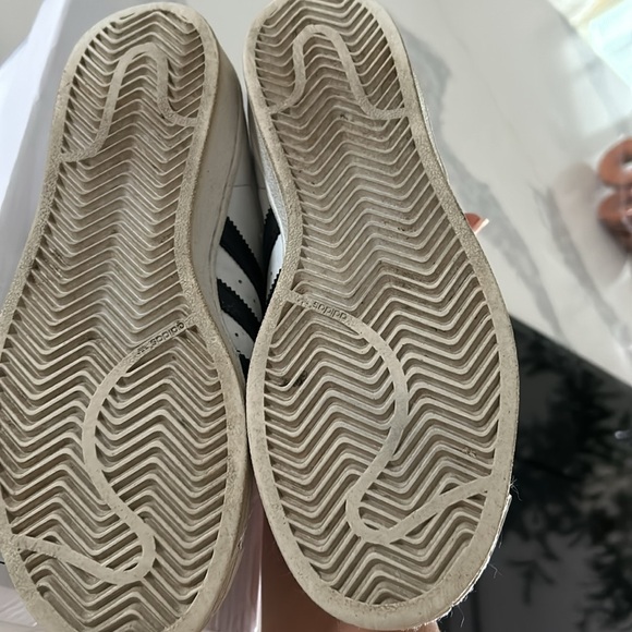 Adidas Superstar 2016 - Picture 7 of 9